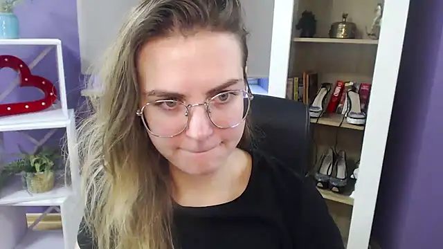 Zoey Erotic online show from January 2025 11:34:02 AM