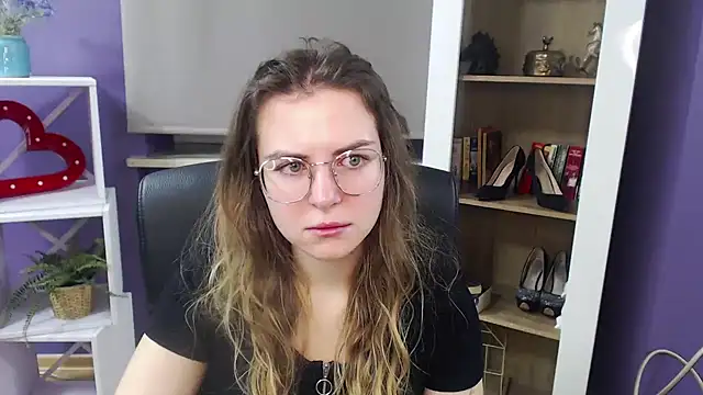 Zoey Erotic online show from January 2025 05:32:01 AM