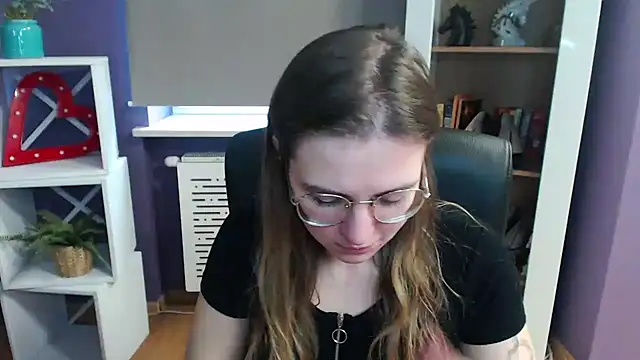 Zoey Erotic online show from February 2025 10:50:01 AM