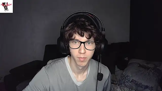 Snapshot of jamismu chatting on March 2025 01:40:01 PM jamismu online show from March 2025 01:40:01 PM