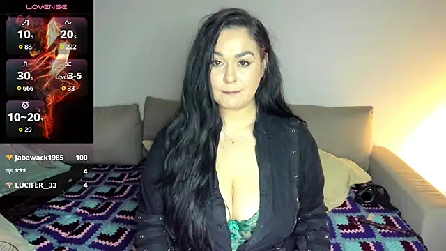 Laura sinner online show from October 2025 04:27:02 PM