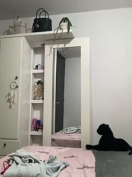 Kataliina online show from March 2025 05:49:02 AM