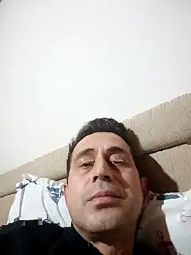 Snapshot of melenko1667 chatting on February 2026 10:52:02 PM melenko1667 online show from February 2026 10:52:02 PM