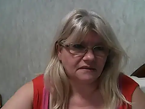 Diana 49 online show from February 2025 02:44:02 PM