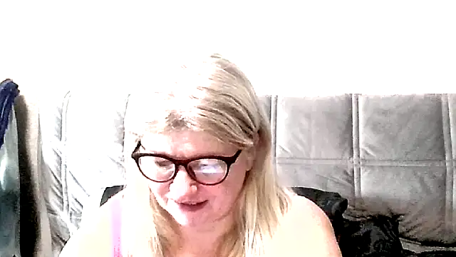 Diana 49 online show from February 2026 08:43:01 PM