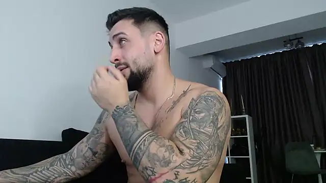  DylanGreen online show from November 2025 09:33:02 AM