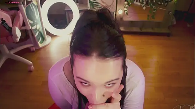 Chery Lady22 online show from March 2025 04:41:02 AM