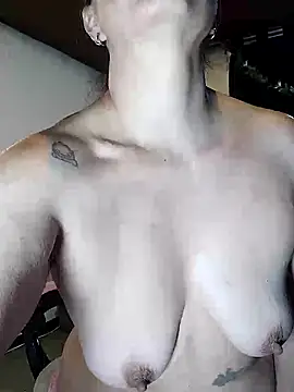 Snapshot of Mysskytty chatting on November 2025 02:55:02 AM Mysskytty online show from November 2025 02:55:02 AM