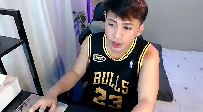 princeJayX online show from December 2024 12:45:02 PM