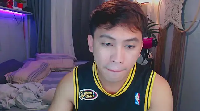 princeJayX online show from February 2025 05:56:02 PM