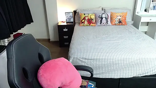 kittykat18x online show from March 2025 11:34:02 PM