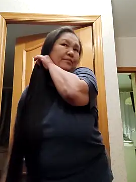 Zulfiya Bruce online show from March 2025 03:49:01 PM