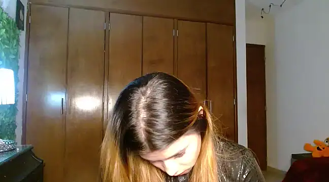 3littleschoolteens online show from February 2025 05:59:02 AM