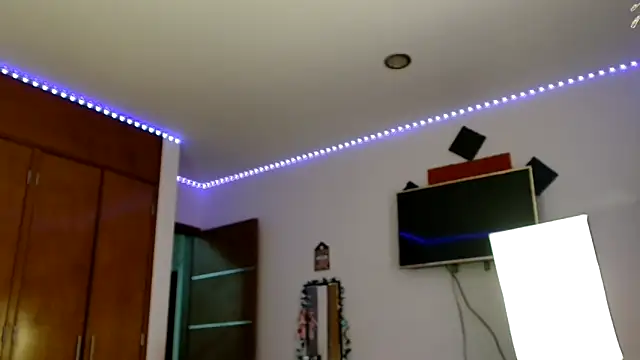 3littleschoolteens online show from October 2025 07:58:02 PM