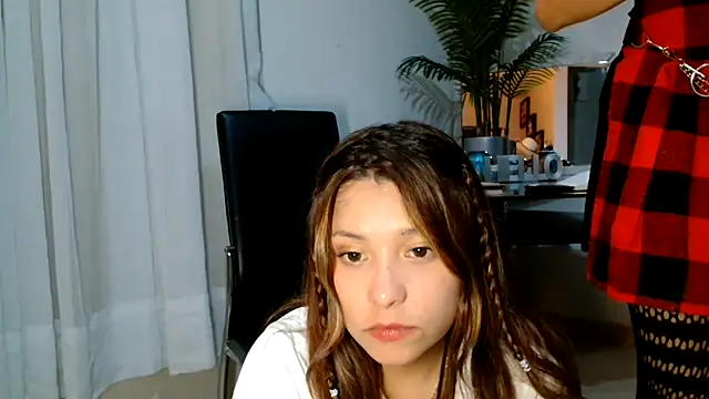 3littleschoolteens online show from June 2026 05:16:01 AM