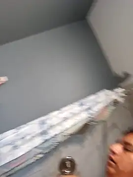 Diablo9804 online show from September 2025 10:53:02 AM