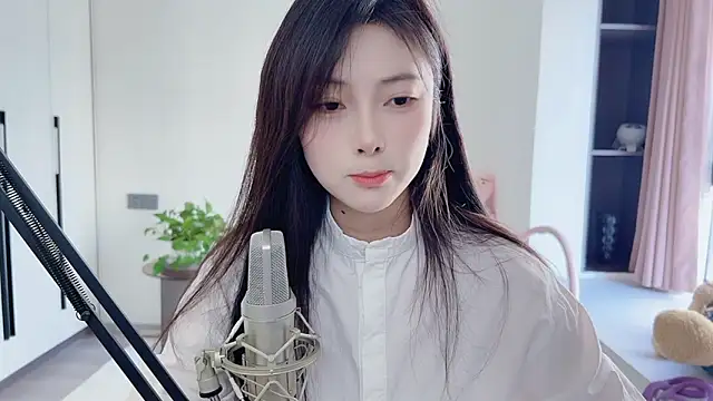 Snapshot of HaagenDazs_ chatting on December 2024 05:26:01 AM HaagenDazs online show from December 2024 05:26:01 AM