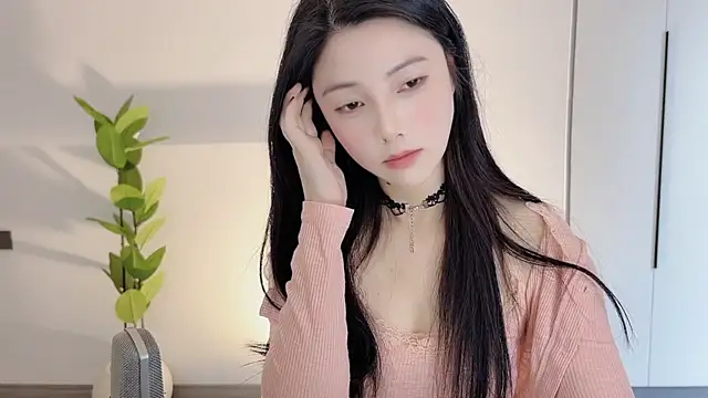 Snapshot of HaagenDazs_ chatting on February 2025 08:39:02 AM HaagenDazs online show from February 2025 08:39:02 AM