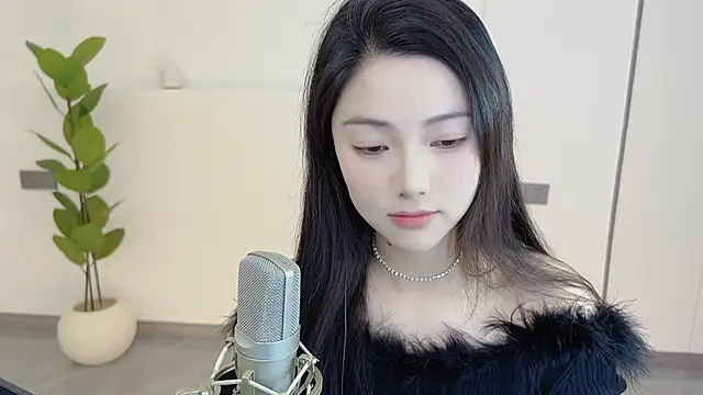 Snapshot of HaagenDazs_ chatting on March 2025 12:54:02 AM HaagenDazs online show from March 2025 12:54:02 AM