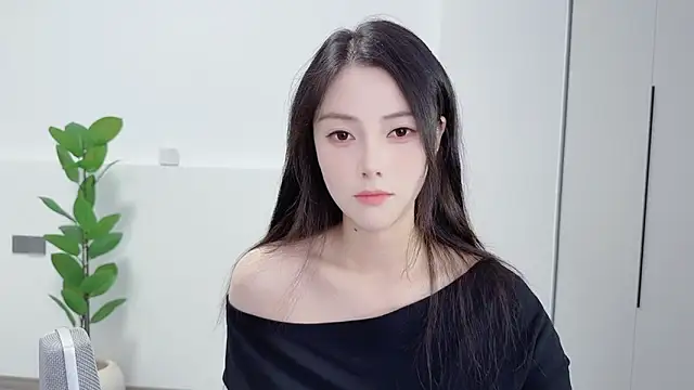 Snapshot of HaagenDazs_ chatting on September 2025 12:38:02 PM HaagenDazs online show from September 2025 12:38:02 PM