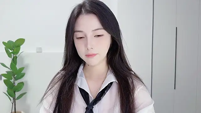 Snapshot of HaagenDazs_ chatting on September 2025 01:02:01 PM HaagenDazs online show from September 2025 01:02:01 PM