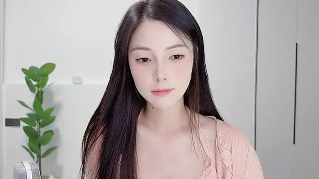 Snapshot of HaagenDazs_ chatting on October 2025 01:31:01 PM HaagenDazs online show from October 2025 01:31:01 PM