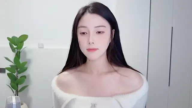 Snapshot of HaagenDazs_ chatting on October 2025 03:57:02 PM HaagenDazs online show from October 2025 03:57:02 PM