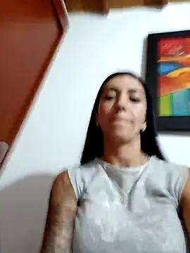 LunaZambrano online show from March 2025 04:02:02 AM