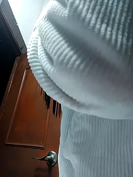 LunaZambrano online show from December 2025 03:49:02 AM