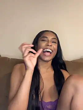 CandyLuxxxx online show from December 2024 09:02:01 PM