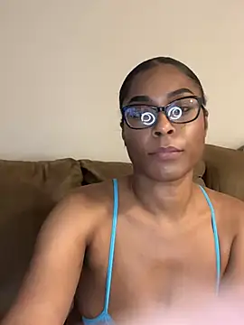 CandyLuxxxx online show from December 2024 08:29:01 PM