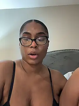 CandyLuxxxx online show from March 2025 12:25:01 PM