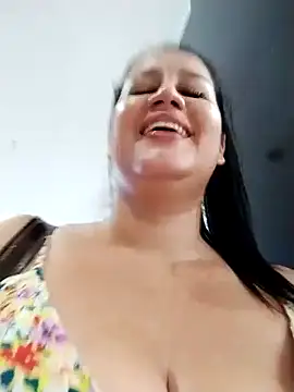 Snapshot of keilymadam chatting on December 2024 04:14:02 PM keilymadam online show from December 2024 04:14:02 PM