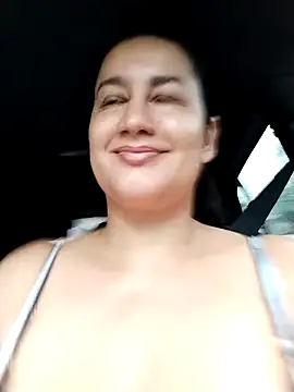 Snapshot of keilymadam chatting on October 2025 12:17:01 PM keilymadam online show from October 2025 12:17:01 PM