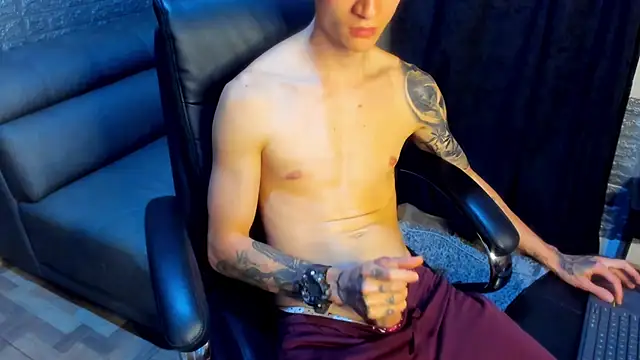 Dmtry6 online show from March 2025 09:37:01 PM