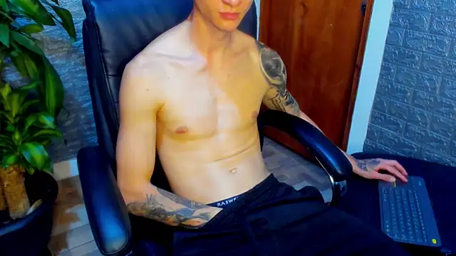 Dmtry6 online show from March 2025 02:26:01 AM