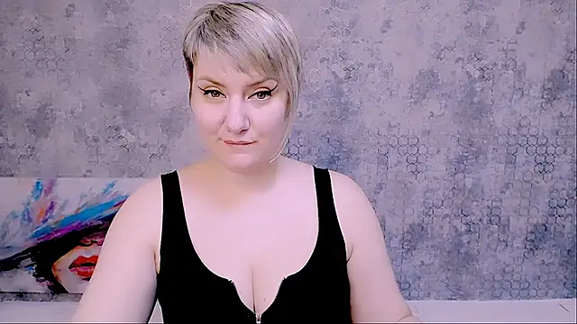 Djullia online show from February 2025 03:17:02 PM