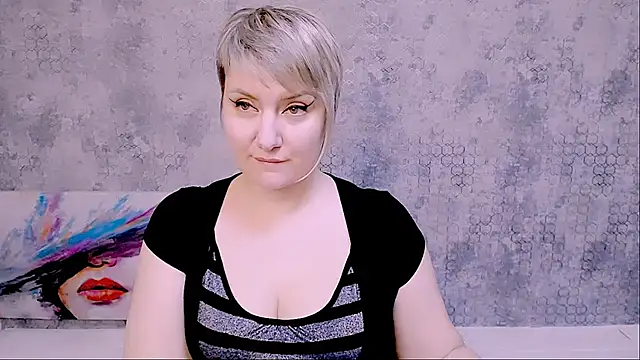 Djullia online show from February 2025 06:03:01 AM