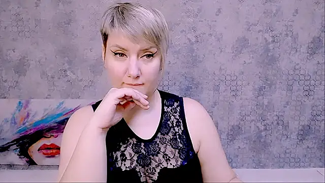 Djullia online show from February 2025 09:13:02 AM