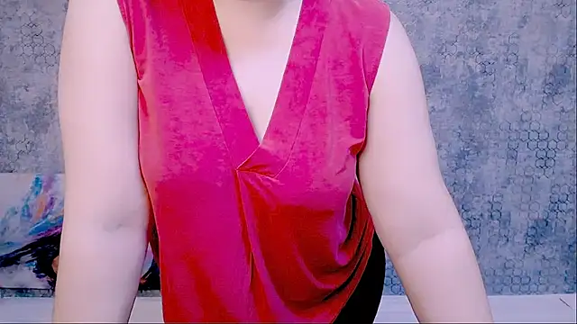 Djullia online show from February 2025 12:18:02 PM