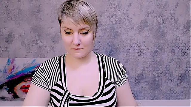 Djullia online show from February 2025 09:15:02 AM