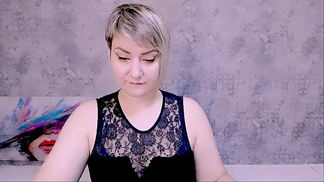 Djullia online show from September 2025 05:45:02 AM