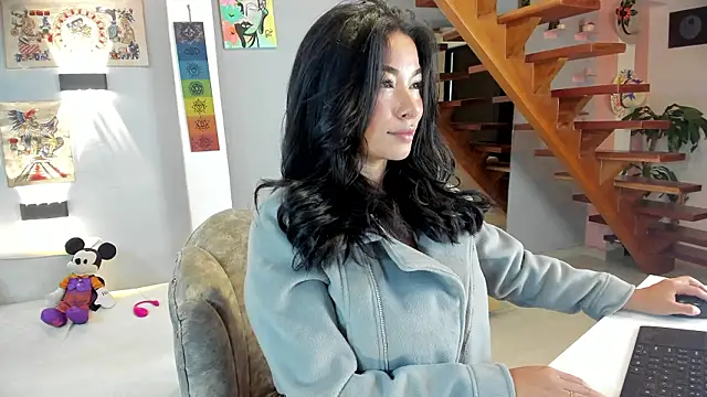 Snapshot of CelesteBreedlove chatting on February 2026 12:27:01 PM CelesteBreedlove online show from February 2026 12:27:01 PM