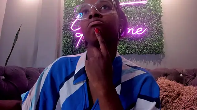 nilosolem online show from January 2025 12:22:01 PM