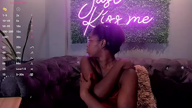 nilosolem online show from January 2025 11:20:01 AM