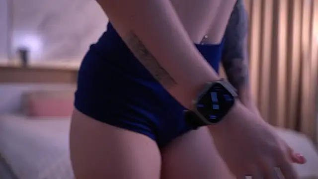 Snapshot of Cute_Foxy@xh chatting on April 2026 03:22:01 AM Cute Foxyxh online show from April 2026 03:22:01 AM
