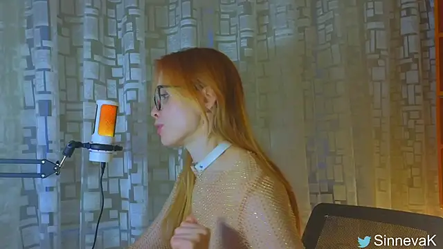 sinteas online show from February 2025 05:07:02 PM