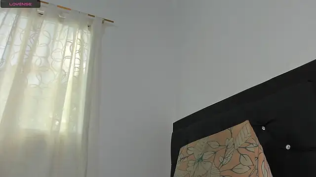 santi brown online show from October 2025 07:56:02 PM