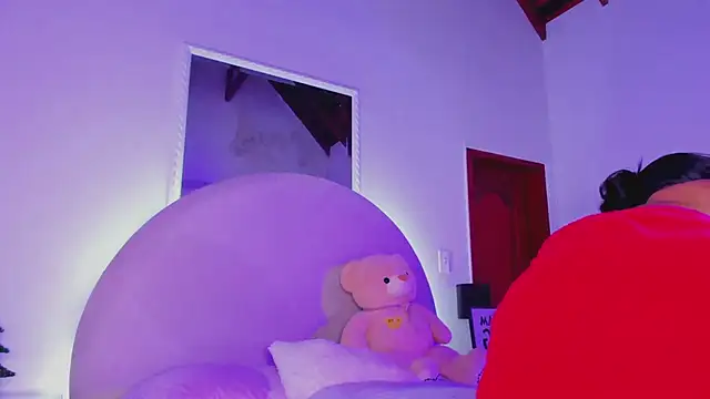 elsalondon online show from December 2024 02:13:01 AM