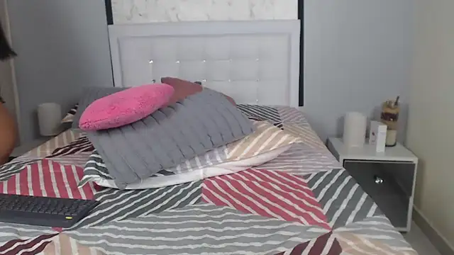 Sofia Blosom online show from February 2025 06:51:01 AM